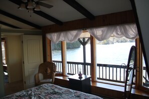 Heaven's Best Vacation Home | View from room - Heaven's Best (Milan)