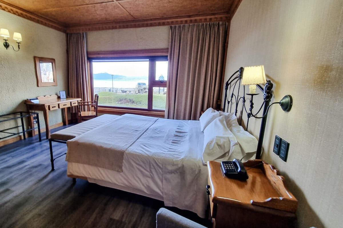 Minibar, in-room safe, desk, blackout drapes