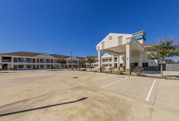 واجهة المنشأة