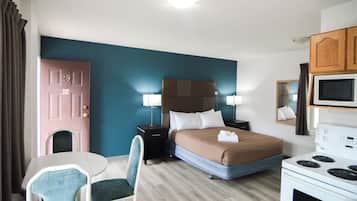 Superior-Zimmer, 2 Bäder | 1 Schlafzimmer, Schreibtisch, schallisolierte Zimmer, kostenloses WLAN