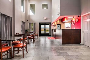 Lobby - Econo Lodge Forrest City I-40 (Forrest City)