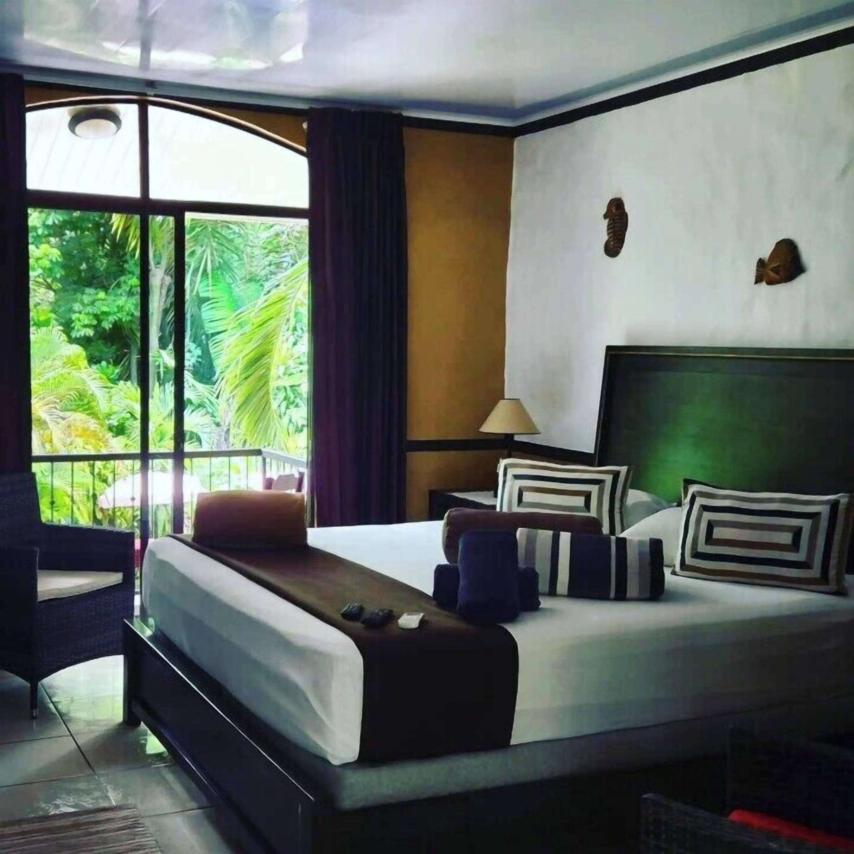 double room, 1 bedroom | 1 bedroom, in-room safe, bed sheets