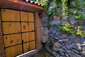 EntrĂ©e de lâhĂ©bergement