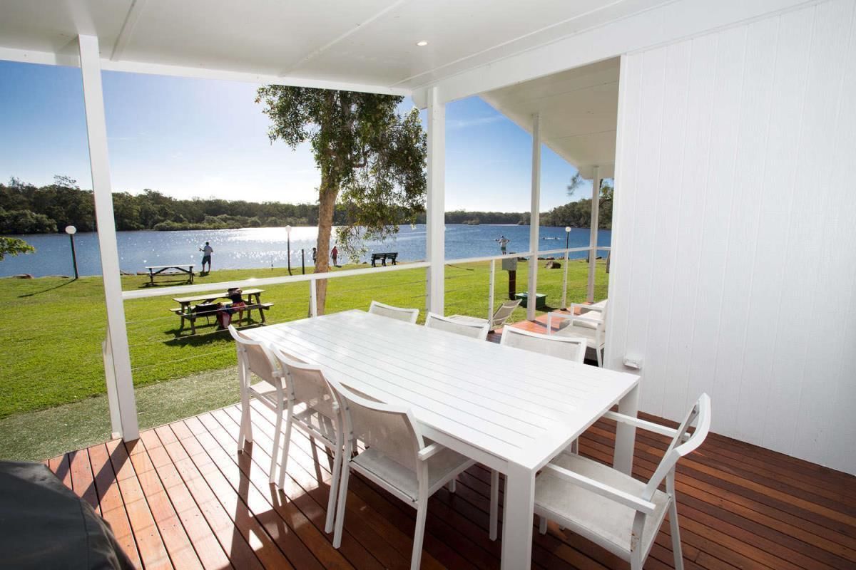 Riverside 3-Bedroom Cabin | Terrace/patio