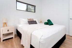 Ferienhütte, 2 Schlafzimmer (Incl. 1 bunk bed) | Bügeleisen/Bügelbrett, Bettwäsche