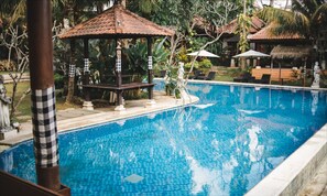 2 outdoor pools - Ubud Cottages Malang (Malang)