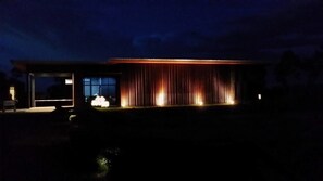 Check-in/check-out kiosk - The Infinite Resort Nakhon Sawan (Nakhon Sawan)