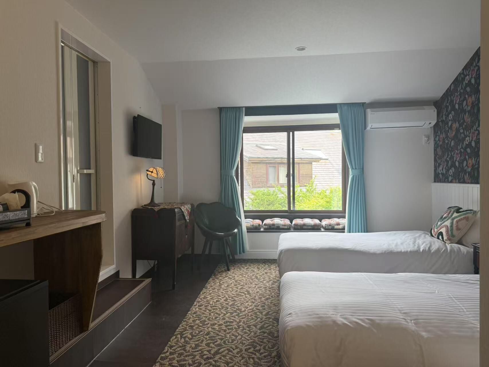 標準雙床房 | 獨特裝潢、布置獨特、免費無線上網、床單