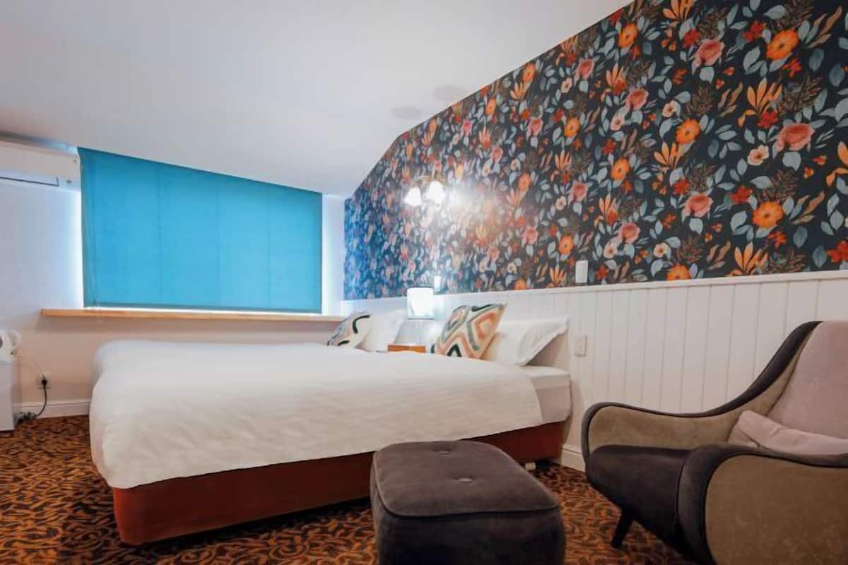 1 chambre, décoration personnalisée, ameublement personnalisé