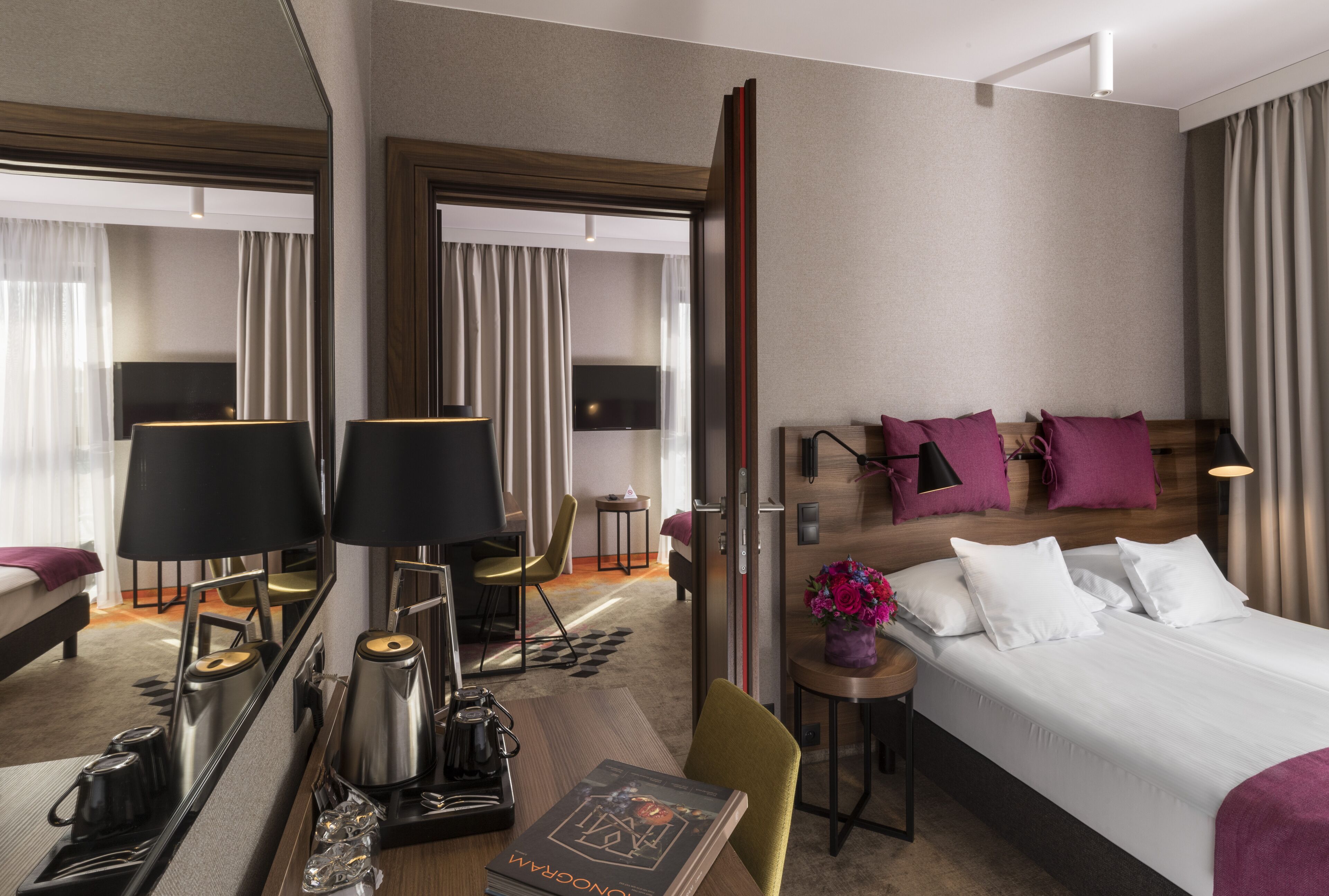 Studio | Hochwertige Bettwaren, Minibar, Schreibtisch