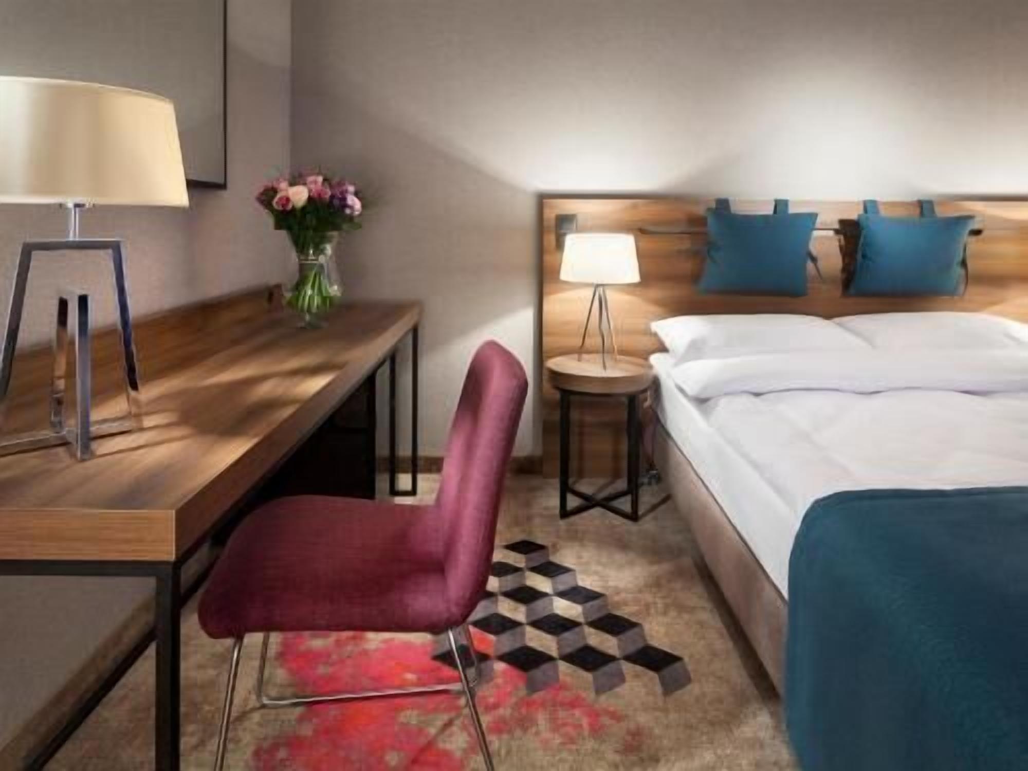Premium bedding, minibar, desk, laptop workspace