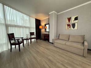 LCD TV - Aria Hotel Chisinau (Chisinau)