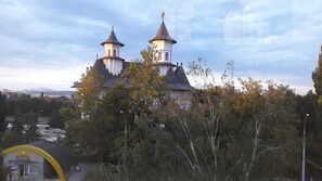 Pemandangan dari bilik