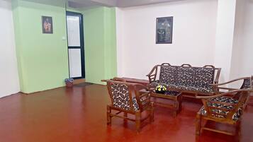 Apart Daire (Garden View) | Oturma odası