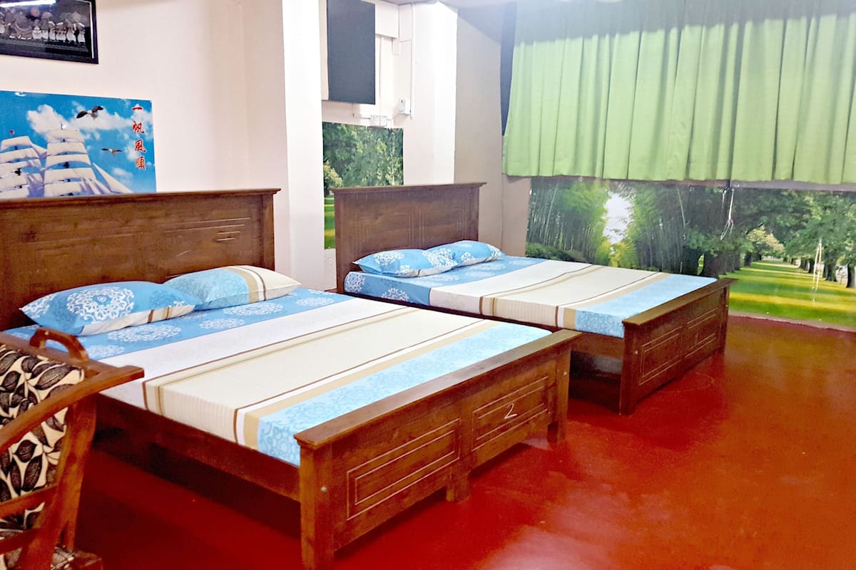 Appartement (Garden View) | Bureau, Wi-Fi gratuit