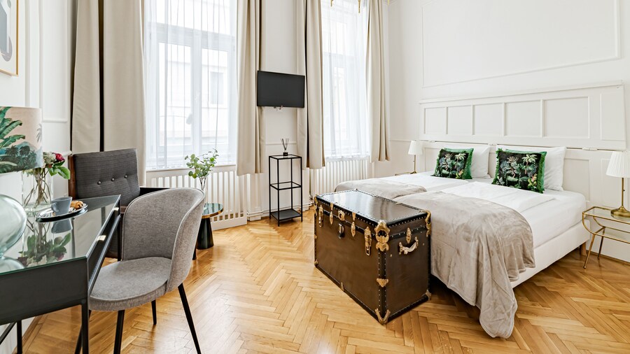 House Beletage-Boutique Hotel
