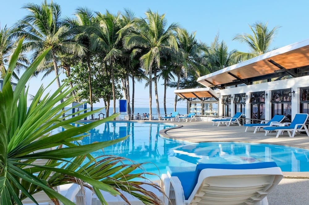 Chaolao Tosang Beach Hotel