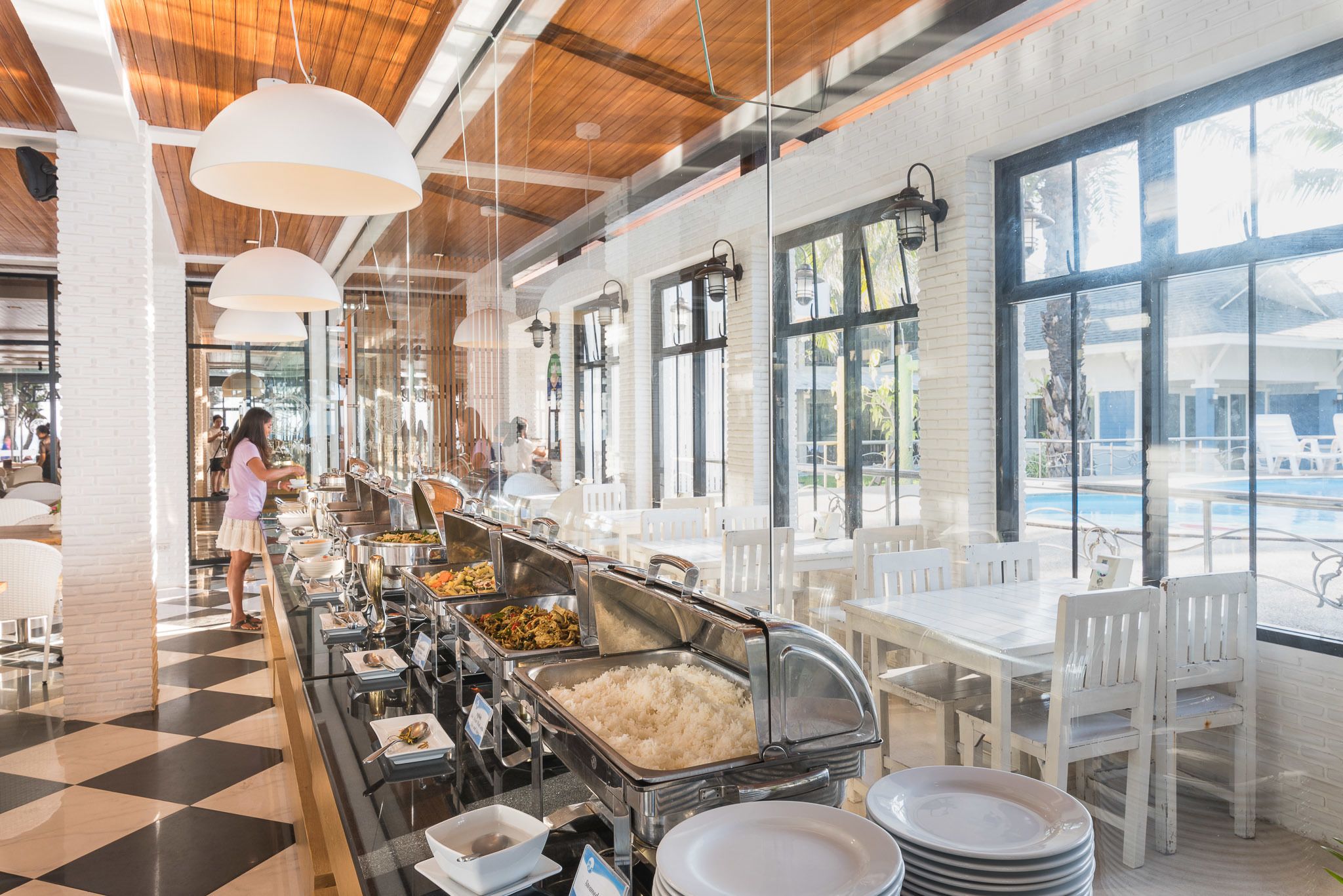 daily english breakfast for a fee