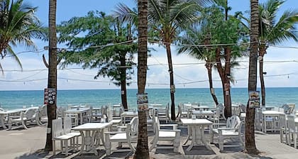 Chaolao Tosang Beach Hotel