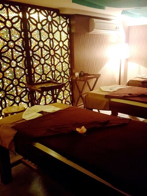 Couples treatment room(s), body treatments, hydrotherapy, aromatherapy - Hanoi Emerald Waters Hotel & Spa (Hanoi)