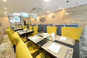 Food and drink - Hanoi Emerald Waters Hotel & Spa (Hanoi)