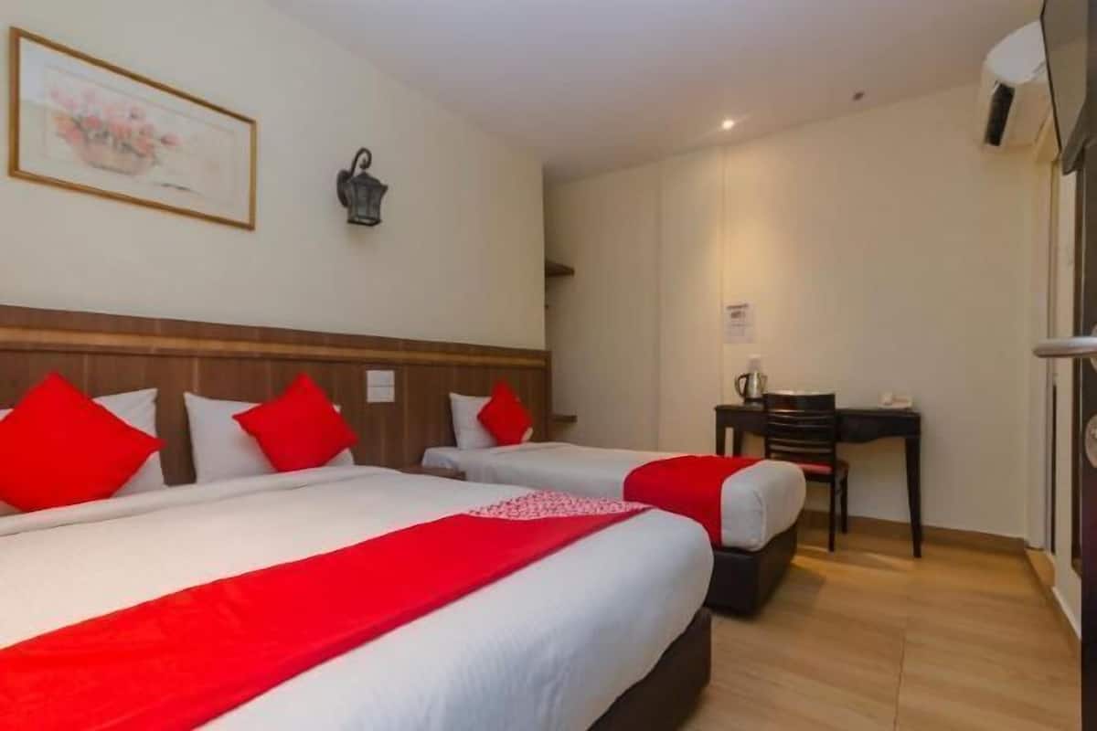 Skrivbord, gratis wi-fi och sÀngklÀder