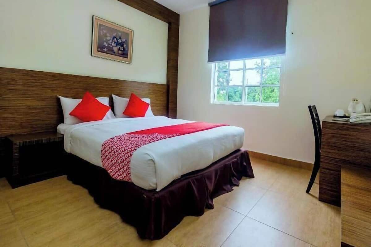 Schreibtisch, kostenloses WLAN, Bettwäsche