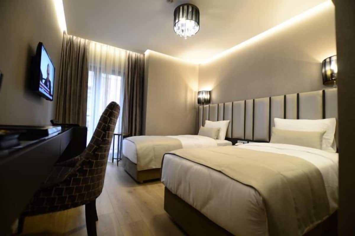 Premium bedding, minibar, in-room safe, blackout curtains