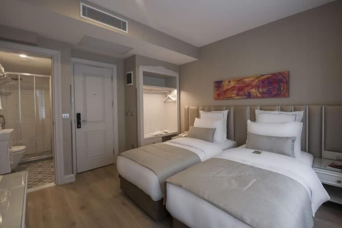 Literie de qualité supérieure, minibar, coffres-forts dans les chambres