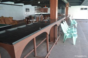 Bar junto a la alberca