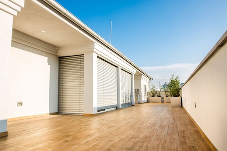 Terrace/patio. WH Apartments