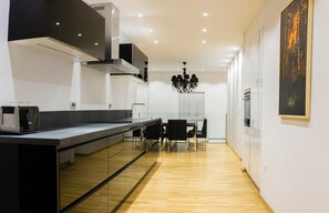 Electric kettle - WH Apartments (Ljubljana)