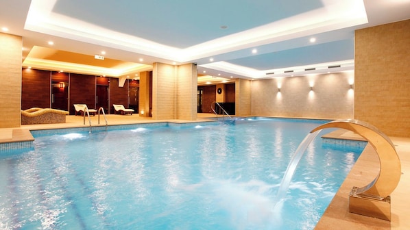 Pool - Aleksander Palace (Skopje)