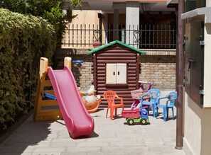 Children's activities - Chiara Lodge (Mestre)