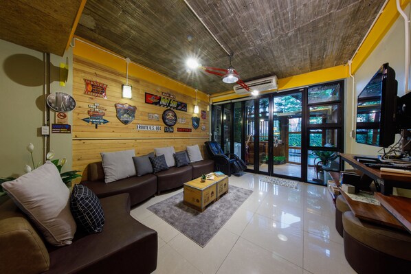 ห้องพัก | 4 ห้องนอน, เครื่องนอนระดับพรีเมียม, ห้องพักตกแต่งอย่างมีเอกลักษณ์