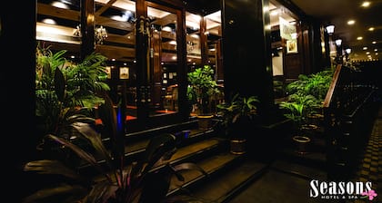 Seasons Hotels & Resorts