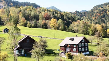 Standard-Doppelzimmer, Bergblick (Dachwurz) | Ausblick vom Zimmer