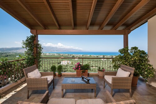 Caneva Luxury Villa