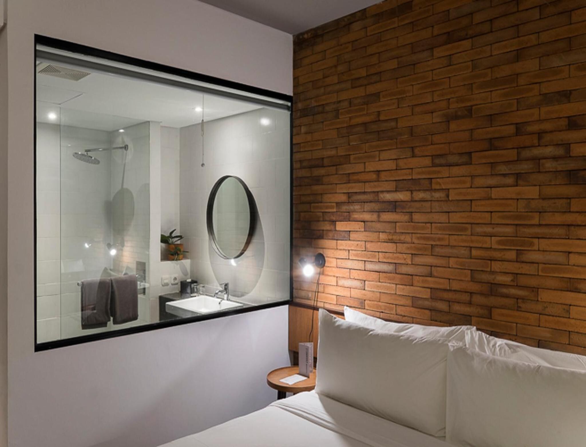 1 bedroom, in-room safe, desk, iron/ironing board