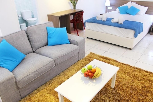 3 bedrooms, premium bedding, in-room safe, soundproofing