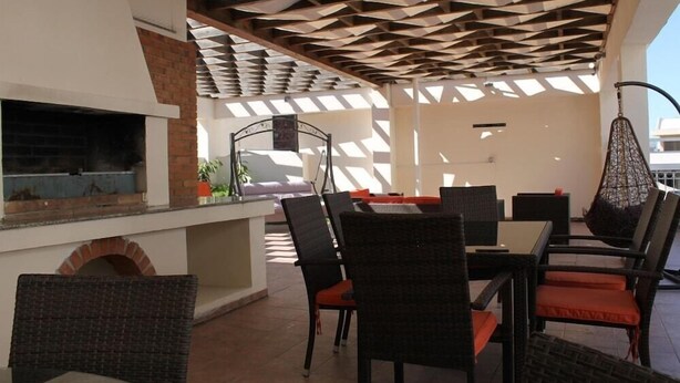 Outdoor dining - Stephanie City Apartments (Larnaca)