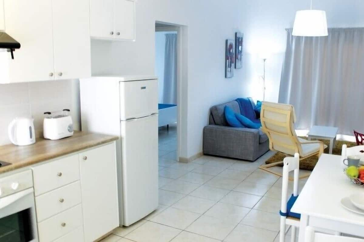 family apartment, 2 bedrooms | living area | lcd tv