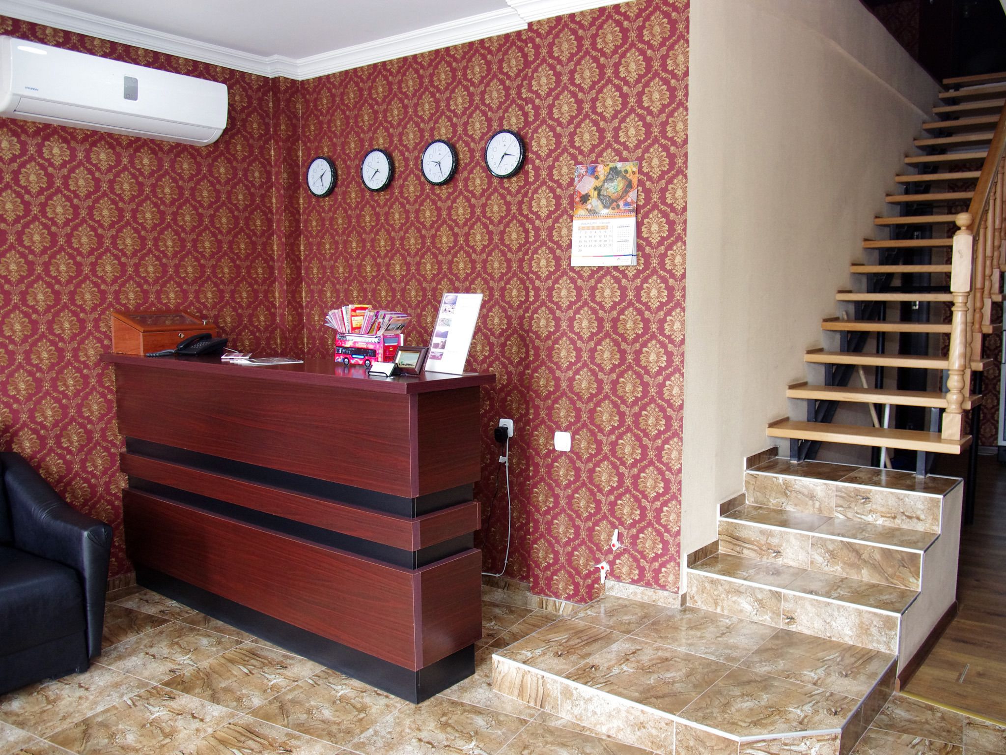 Photo - Hotel Shalimar