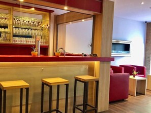 Bar (en la propiedad)