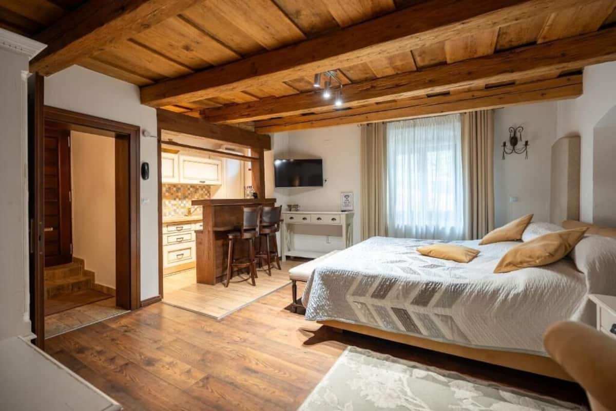 Two Bedroom Apartment (annex building)