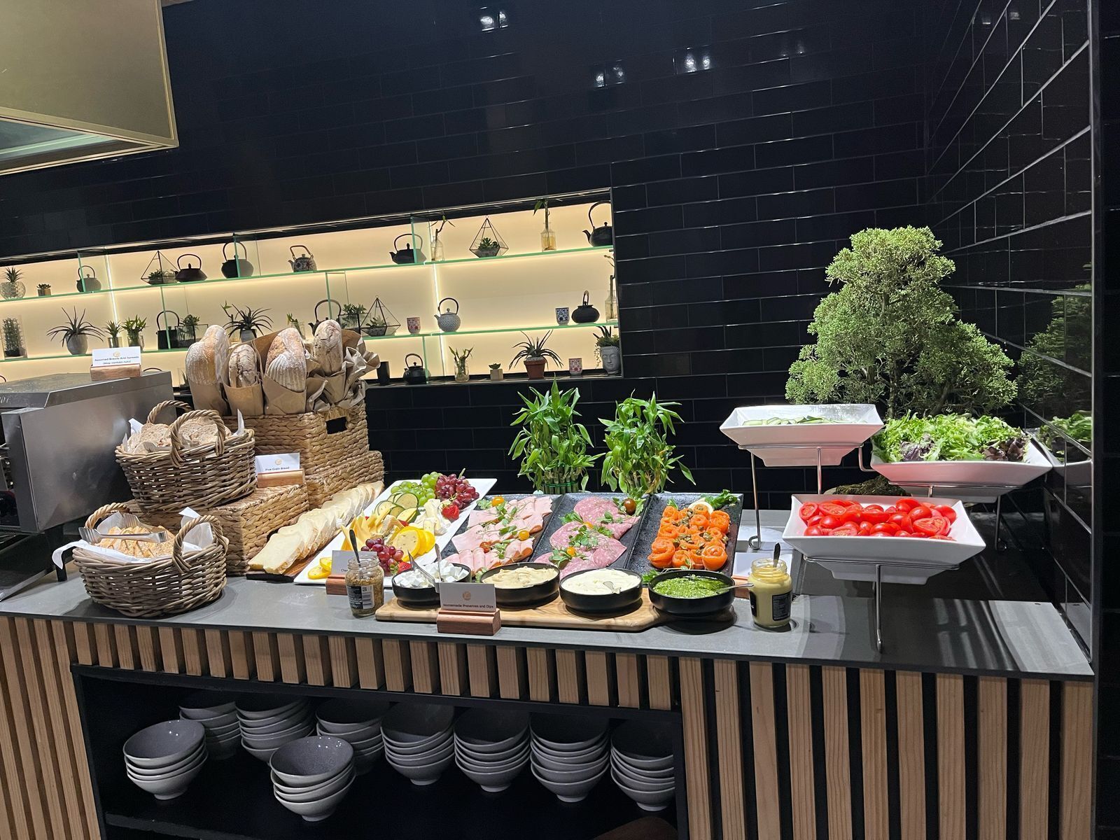 Petit déjeuner buffet (250 ZAR par personne)