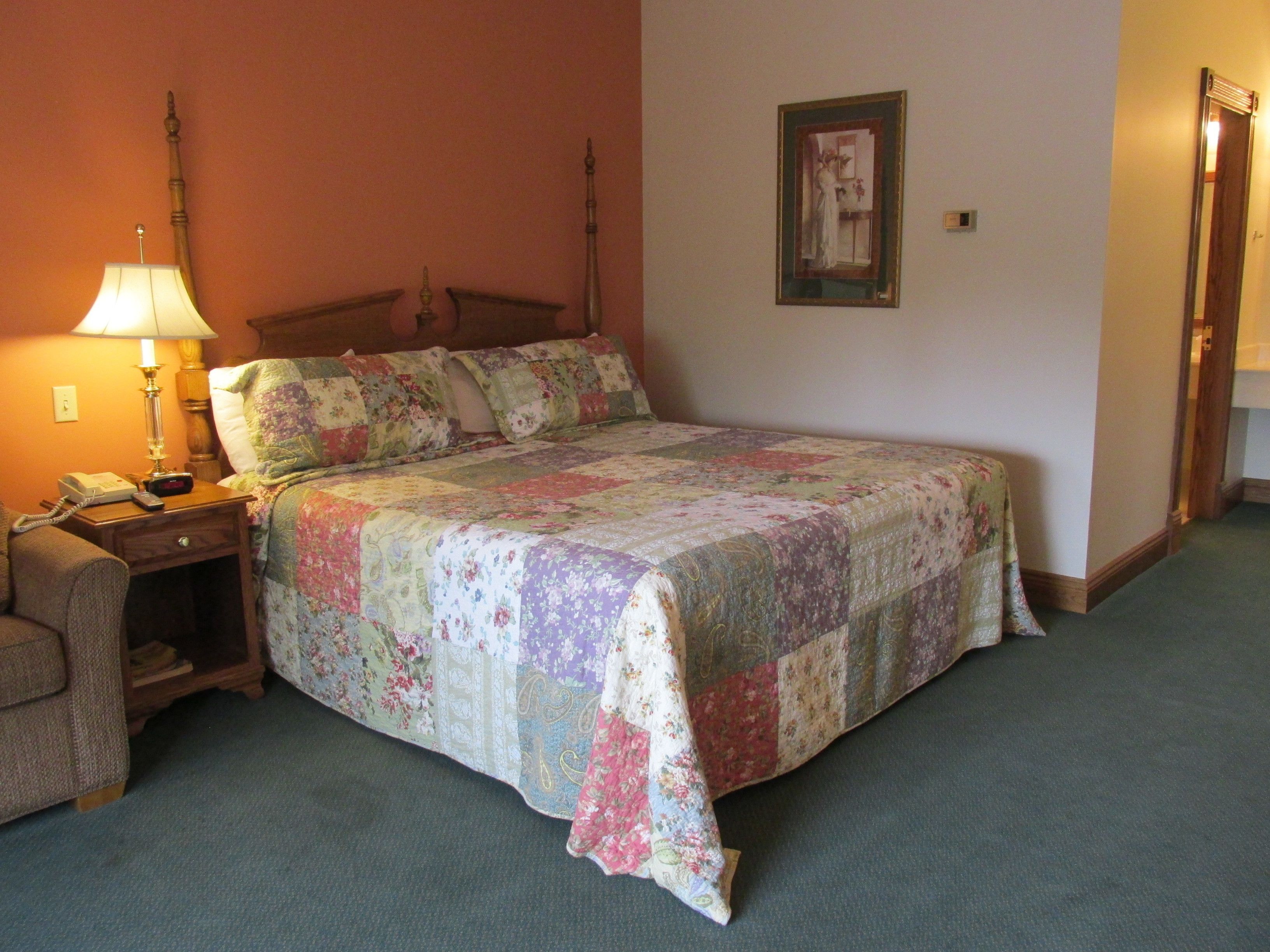 standard room, 1 king bed with sofa bed, non smoking | desk, iron/ironing board, free cots/infant beds, rollaway beds