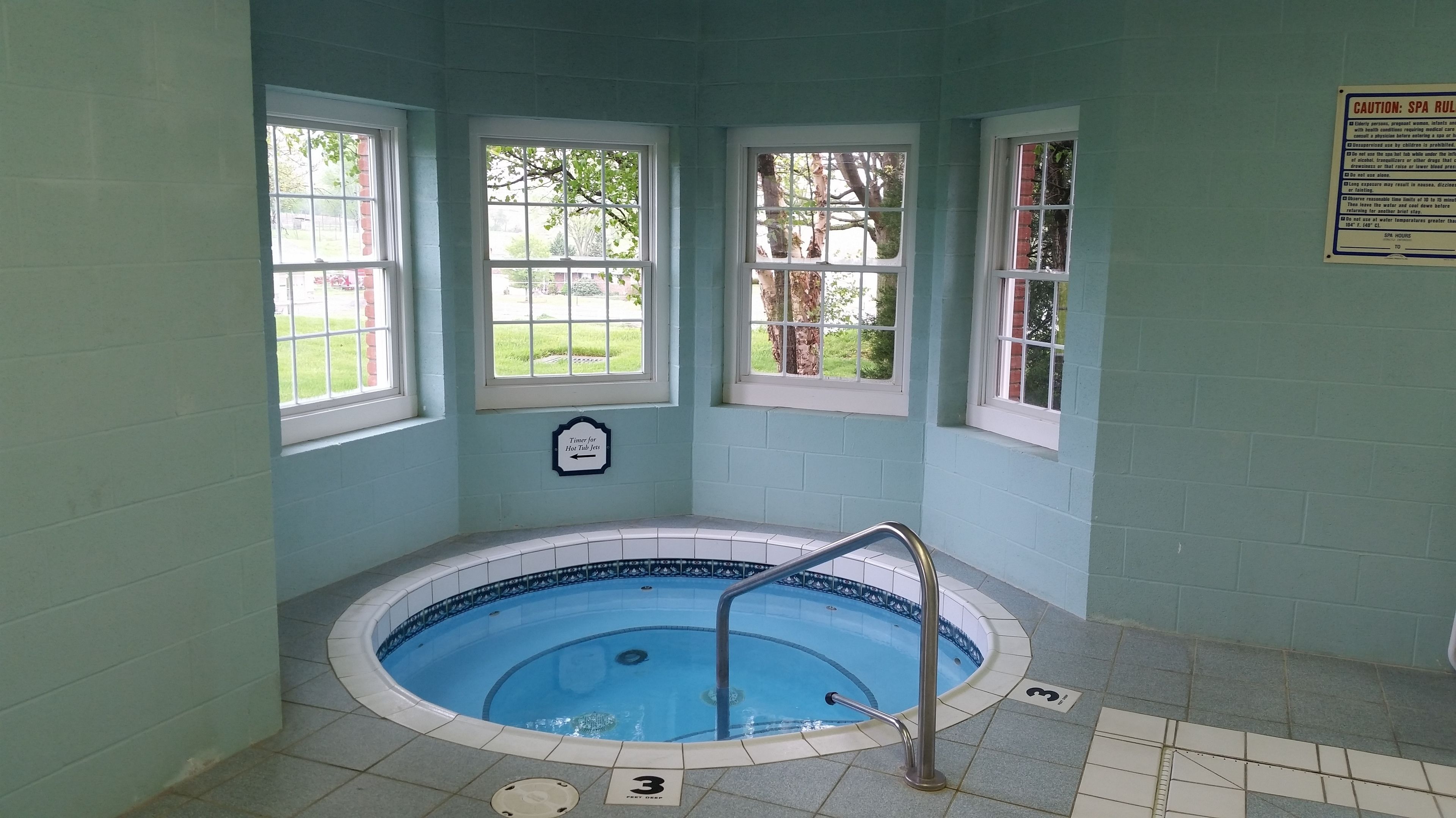 indoor spa tub
