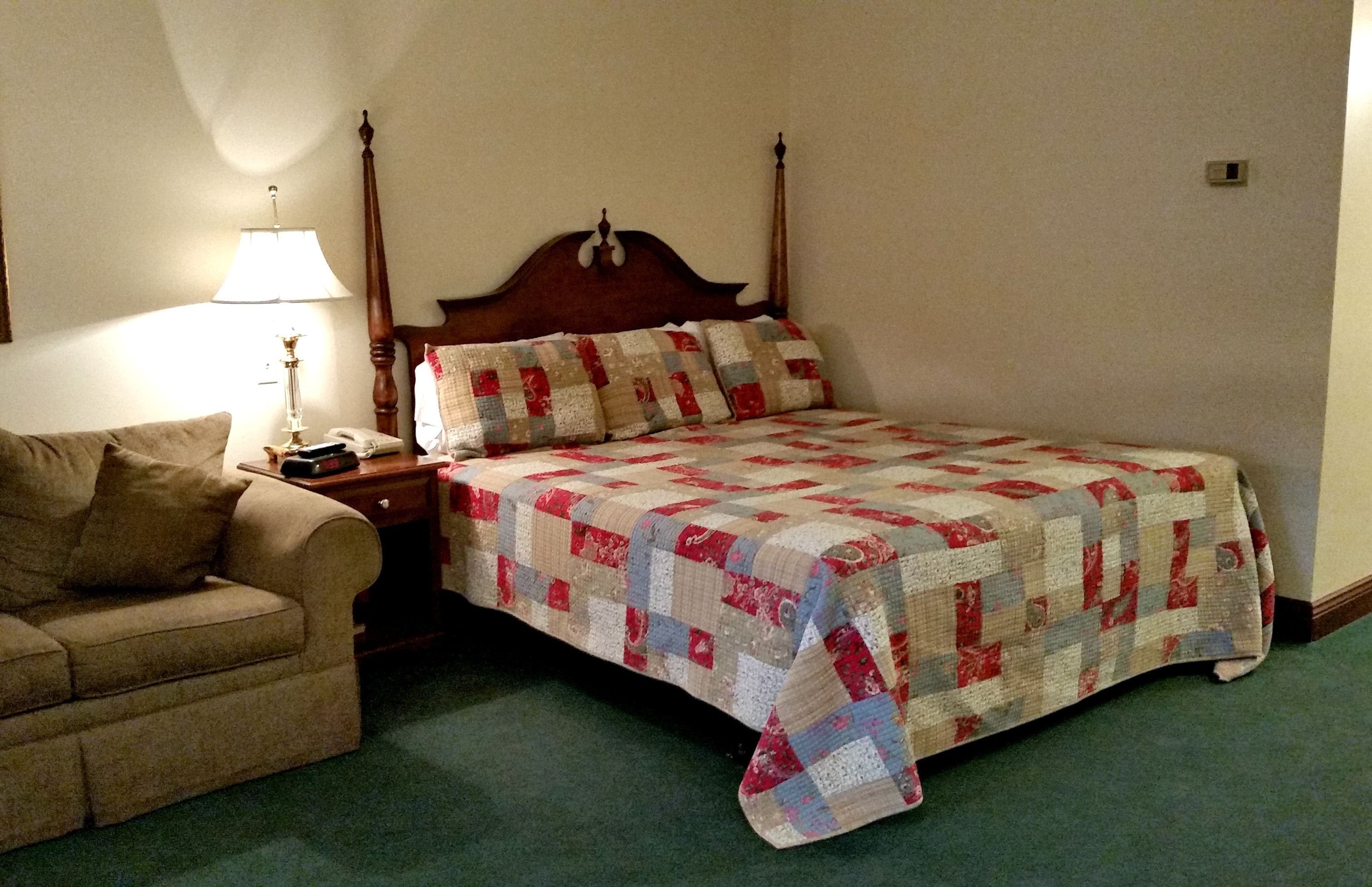 standard room, 1 king bed with sofa bed, non smoking | desk, iron/ironing board, free cots/infant beds, rollaway beds