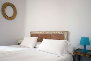 Twin Room with Private Bathroom